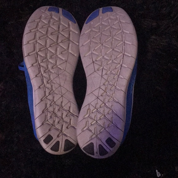 Nike green runs size 9 - Picture 3 of 3